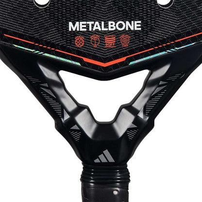 Adidas Metalbone 2026 – Ale Galán