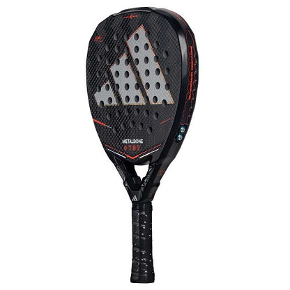 Adidas Metalbone 2026 – Ale Galán